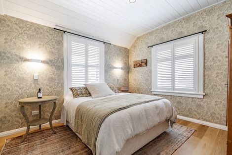 Photo of property in 89 Pendarves Street, New Plymouth, 4310