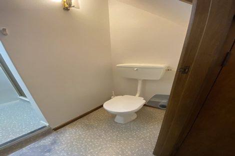 Photo of property in 3 Woodford Way, Crofton Downs, Wellington, 6035