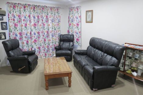 Photo of property in 96a Onerahi Road, Onerahi, Whangarei, 0110