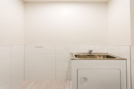 Photo of property in 8 Ceramic Lane, New Lynn, Auckland, 0600