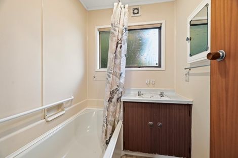 Photo of property in 1/175 Clayton Road, Mangakakahi, Rotorua, 3015