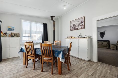 Photo of property in 443 Normanby Road, Okaiawa, Hawera, 4671