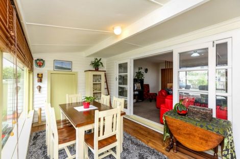 Photo of property in 36a Turakina Street, Merrilands, New Plymouth, 4312