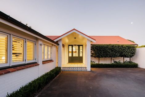 Photo of property in 76 Princes Street, Cambridge, 3434