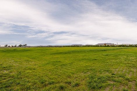 Photo of property in 7 Edgeworth Road, Glenfield, Auckland, 0629