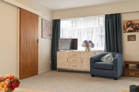 Photo of property in 18 Anthony Grove, Paraparaumu Beach, Paraparaumu, 5032