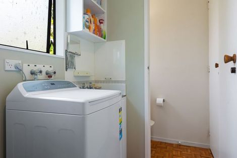 Photo of property in 53 Stratford Drive, Cable Bay, 0420