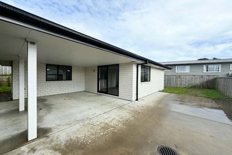 Photo of property in 6 Banks Street, Marfell, New Plymouth, 4310