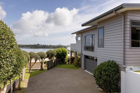 Photo of property in 36 Downing Place, Welcome Bay, Tauranga, 3112