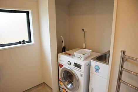 Photo of property in 1/22 Grove Road, Addington, Christchurch, 8024