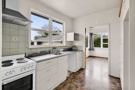 Photo of property in 3 Pacey Avenue, Hawera, 4610