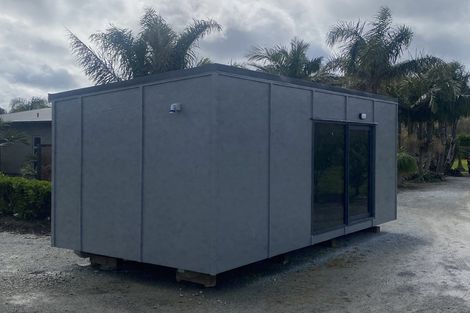 Photo of property in 37 Wheatstone Road, Wainui, Gisborne, 4073