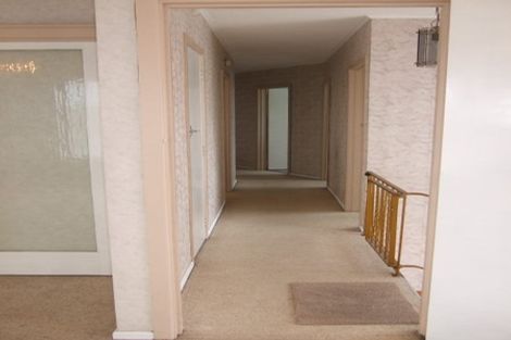 Photo of property in 125 Te Atatu Road, Te Atatu South, Auckland, 0610