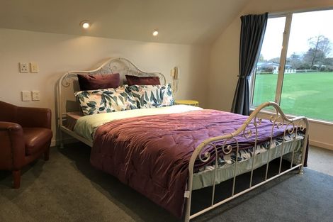 Photo of property in 2/271 Memorial Avenue, Burnside, Christchurch, 8053