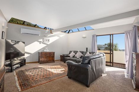 Photo of property in 27 Leeward Drive, Whitby, Porirua, 5024