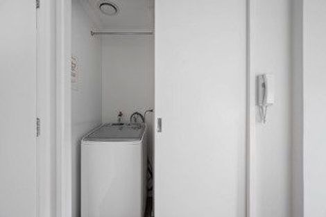 Photo of property in The Rennaissance, 6i/18 Ronwood Avenue, Manukau, Auckland, 2104