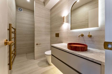 Photo of property in 318 Swanson Road, Henderson, Auckland, 0610