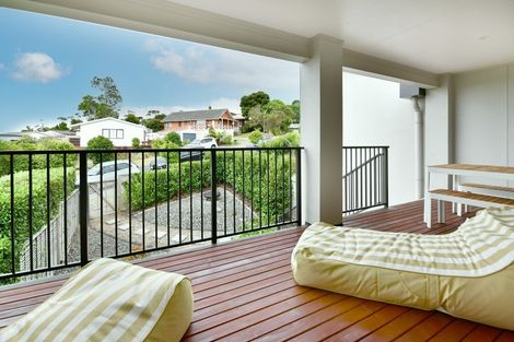Photo of property in 3b Melia Place, Stanmore Bay, Whangaparaoa, 0932