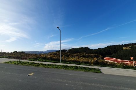 Photo of property in 6 Camber Drive, Whitby, Porirua, 5024