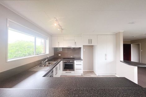 Photo of property in 1 Matai Street, Waikanae, 5036