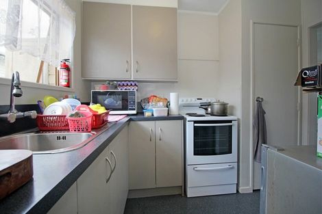 Photo of property in 1/8 Farnborough Crescent, Mangere, Auckland, 2022