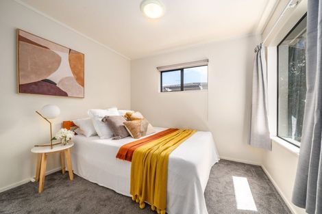 Photo of property in 5 Ashfield Grove, Churton Park, Wellington, 6037