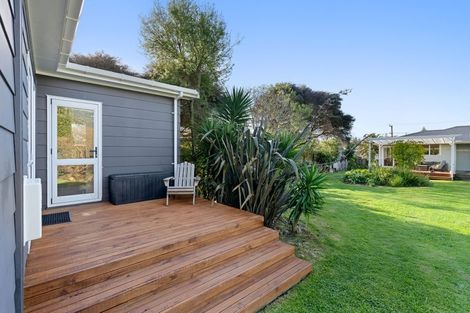 Photo of property in 24 Te Miti Street, Paekakariki, 5034