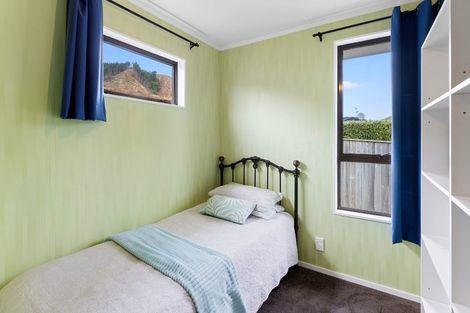 Photo of property in 24a He Awa Crescent, Waikanae, 5036