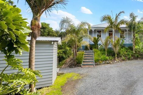 Photo of property in 311 Motutara Road, Muriwai, Waimauku, 0881