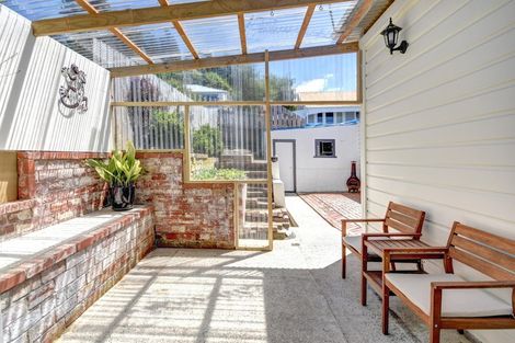 Photo of property in 124 Glen Road, The Glen, Dunedin, 9011