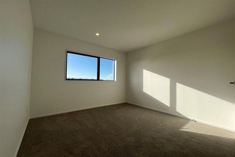 Photo of property in 139 Walters Road, Papakura, Takanini, 2110