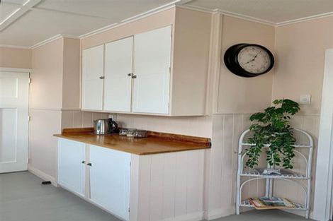 Photo of property in 71 Racecourse Road, Waipukurau, 4200