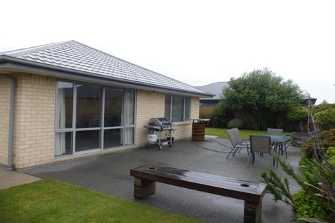 Photo of property in 28 Greenwich Street, Halswell, Christchurch, 8025