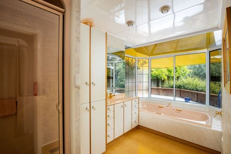 Photo of property in 30 Carrington Street, New Plymouth, 4310