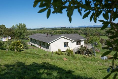 Photo of property in 811 Te Whiti Road, Te Whiti, Masterton, 5884