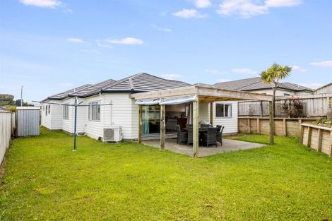 Photo of property in 56 Staithes Drive North, Whitby, Porirua, 5024
