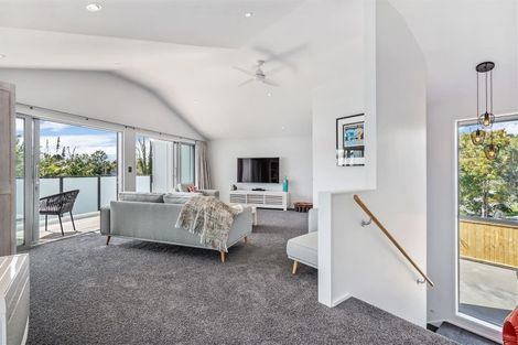 Photo of property in 49a Riverhills Avenue, Pakuranga Heights, Auckland, 2010