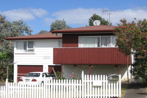 Photo of property in 25 Japonica Drive, Beach Haven, Auckland, 0626