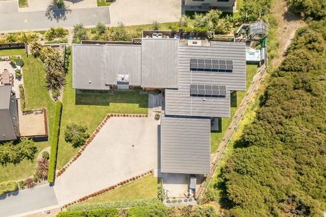 Photo of property in 20 Edgewood Place, Wanaka, 9305