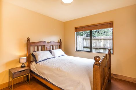 Photo of property in 6 Astelia Way, Waipahihi, Taupo, 3330