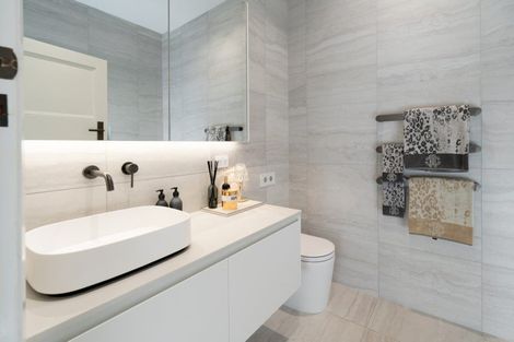 Photo of property in 23 Ferry Street, Seatoun, Wellington, 6022