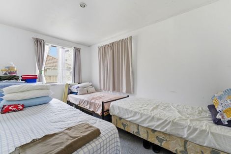 Photo of property in 24 Parkinson Avenue, Wesley, Auckland, 1041