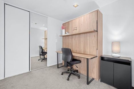 Photo of property in Shoal Haven Apartments, 307a/130 Anzac Street, Takapuna, Auckland, 0622