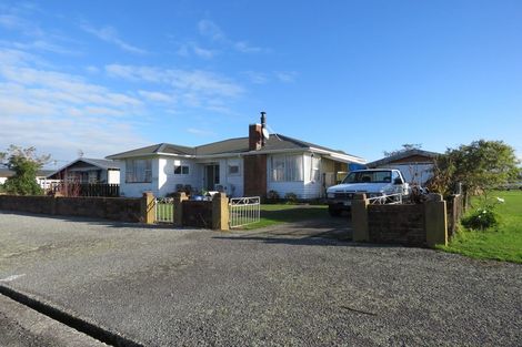 Photo of property in 8 Derby Street, Westport, 7825