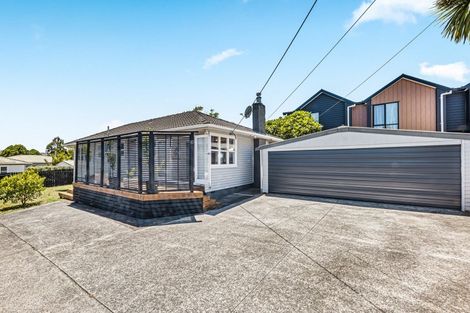 Photo of property in 22 Eastdale Road, Avondale, Auckland, 1026