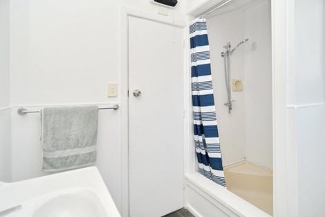 Photo of property in 80 Pacific Road, North New Brighton, Christchurch, 8083