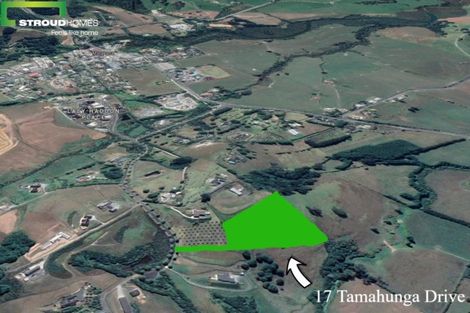 Photo of property in 17 Tamahunga Drive, Matakana, 0985