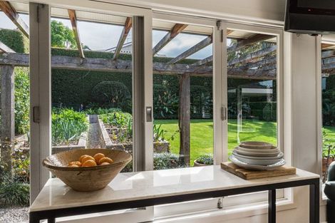 Photo of property in 10 Glanville Terrace, Parnell, Auckland, 1052