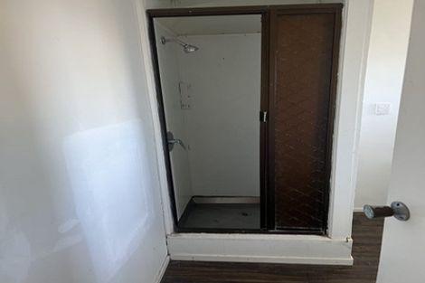 Photo of property in 2/264 Wellington Road, Wainuiomata, Lower Hutt, 5014