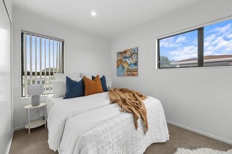Photo of property in 2/126 Carruth Road, Papatoetoe, Auckland, 2025